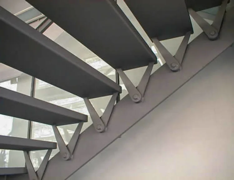 スライド2／刈谷市産業振興センター